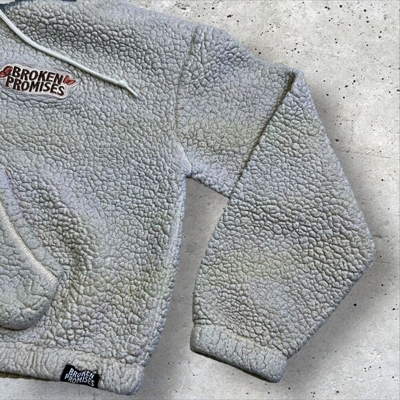 Broken Promises "Love Now Cry Later" Fleece Sherpa Crop Hoodie Size Large - Picture 6 of 11